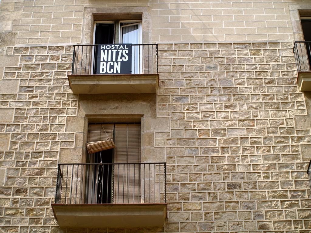 Hostal Nitzs Bcn Hotel Barcelona Exterior photo